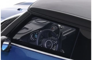 MINI COOPER S BLUE 2021 OttOmobile 1:18 Resinemodell (Türen, Motorhaube... nicht zu öffnen!)